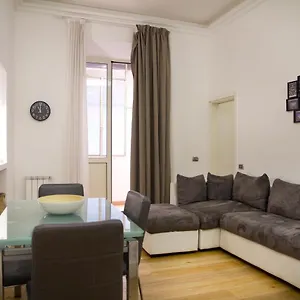 Babuino Dream House , Rome Italy