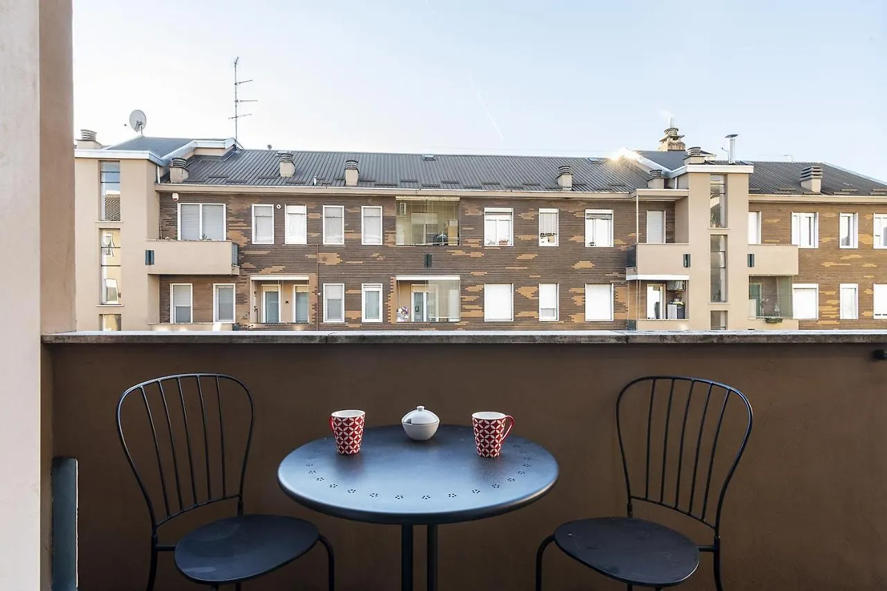 Appartamento La casa di Cri sul Naviglio Milano 0*,  Italia